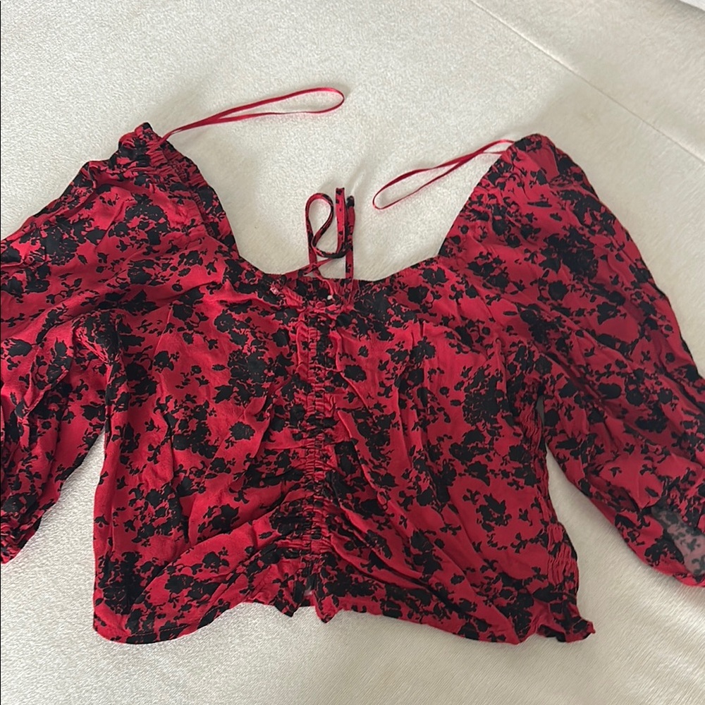 Red and Black Puff Sleeve Crop Blouse